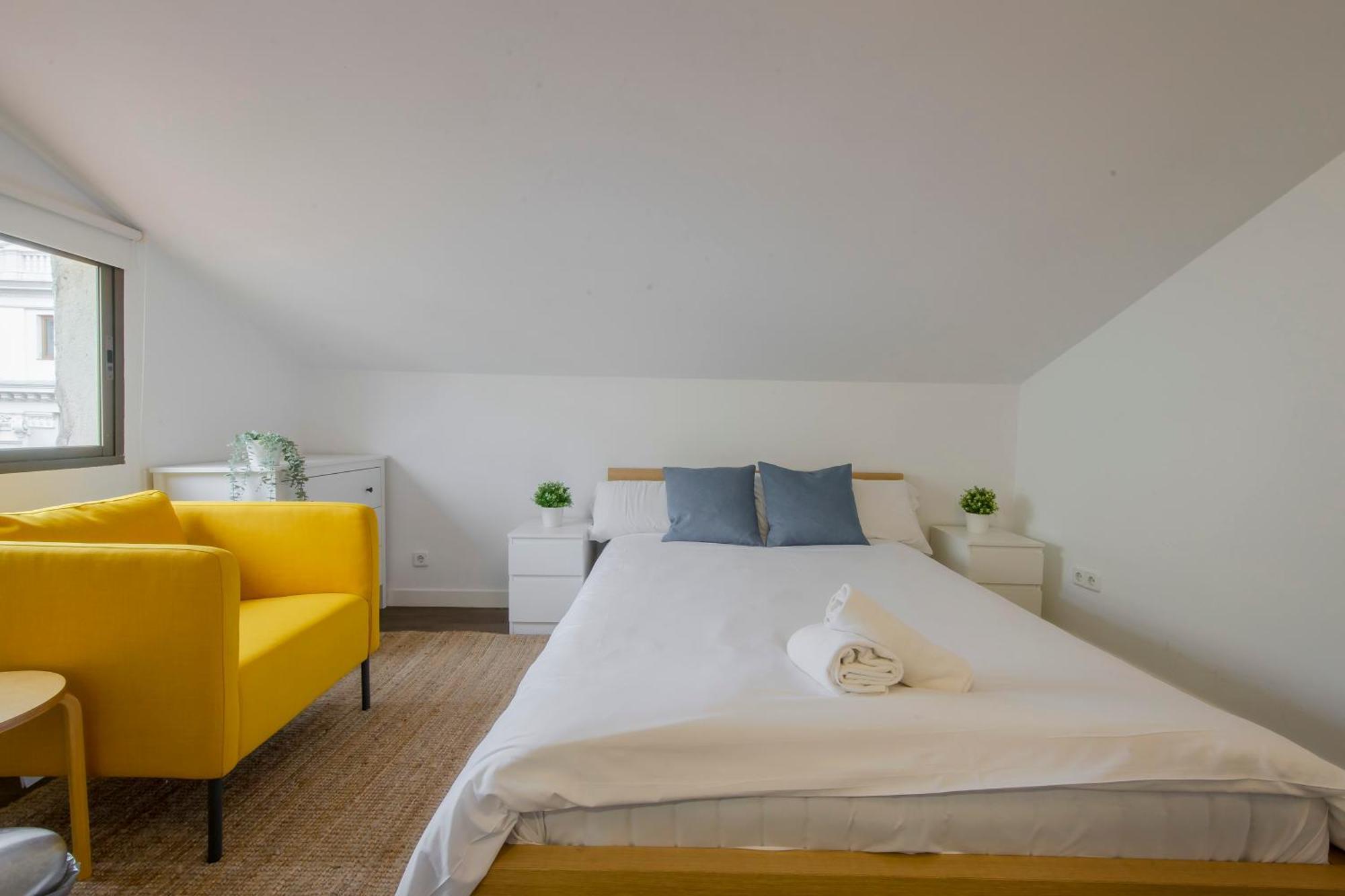 Apt 1Hab 3Px Calle Carretas-Puerta D Sol - Sin Ascensor Madrid Esterno foto